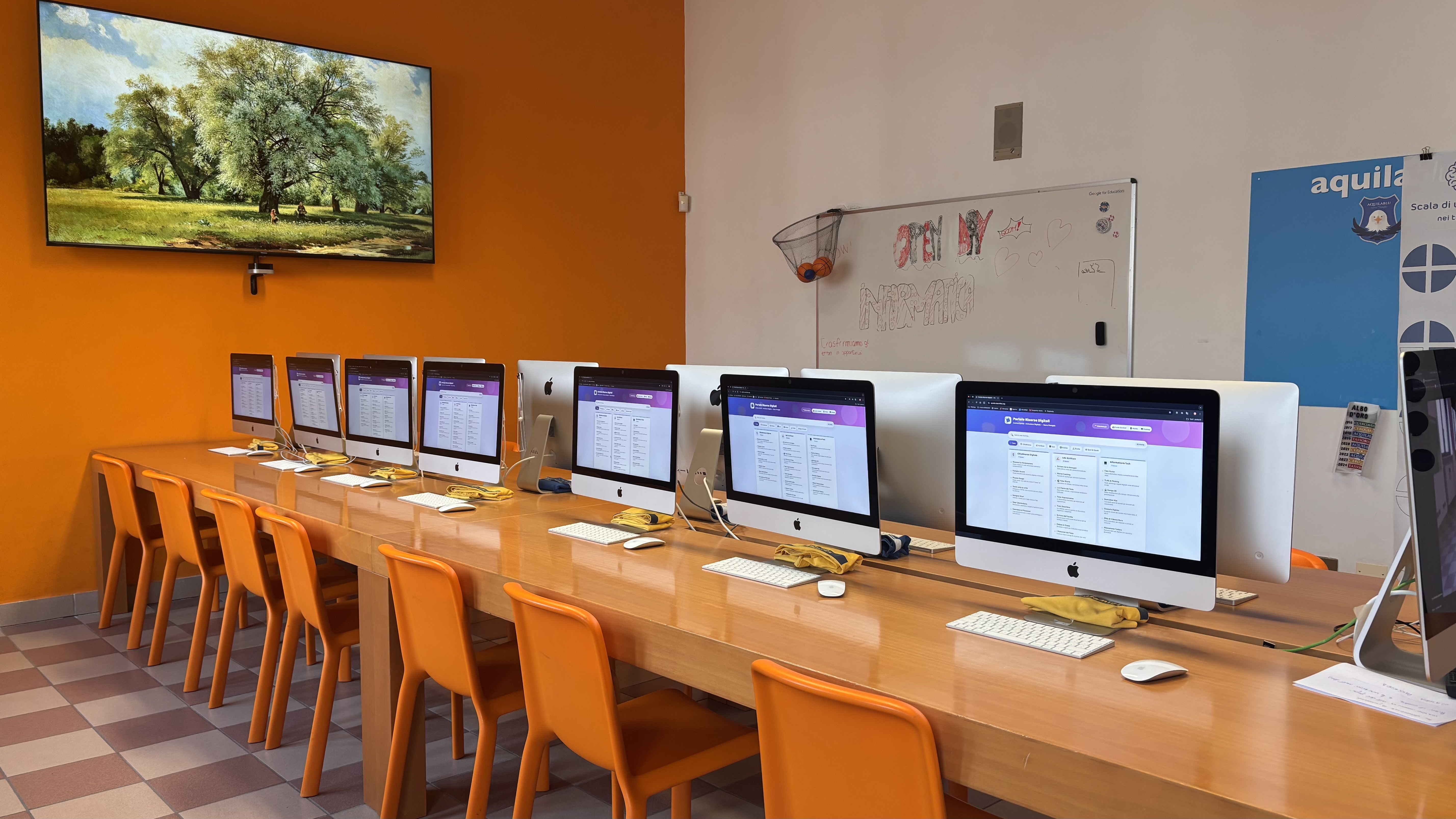 Postazioni iMac con il Portale Risorse Digitali